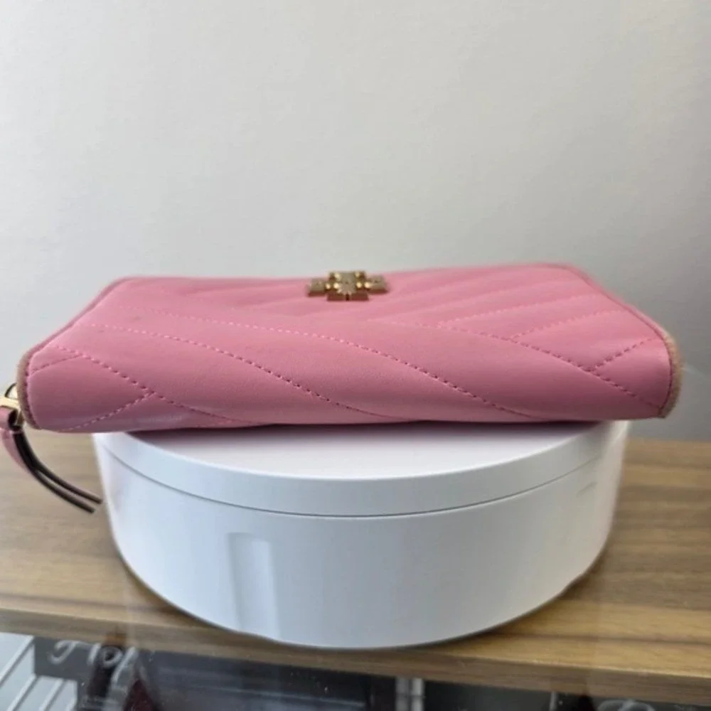 Tory Burch Kira Chevron Zip Continental Wallet Pink Leather Gold Logo